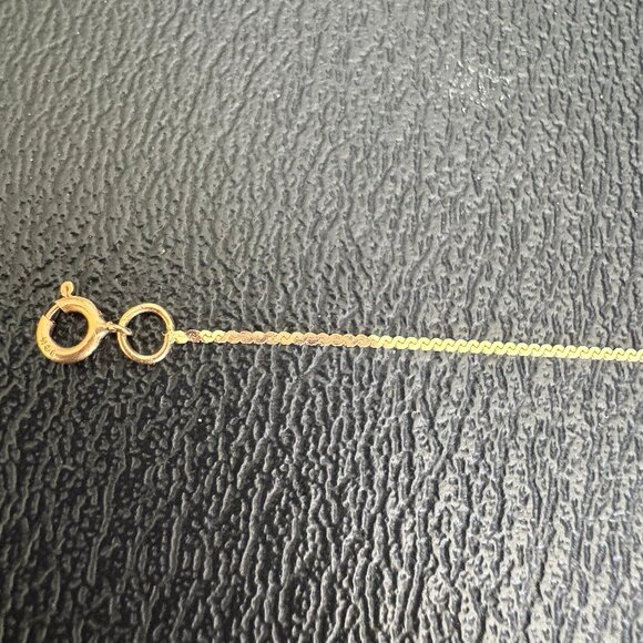 14K Solid Gold Dainty Bracelet - 7 Inches - Picture 2 of 7